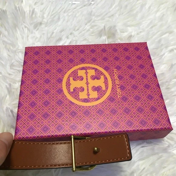 Tory Burch Black Belt with Gold Logo Buckle - Picture 7 of 7